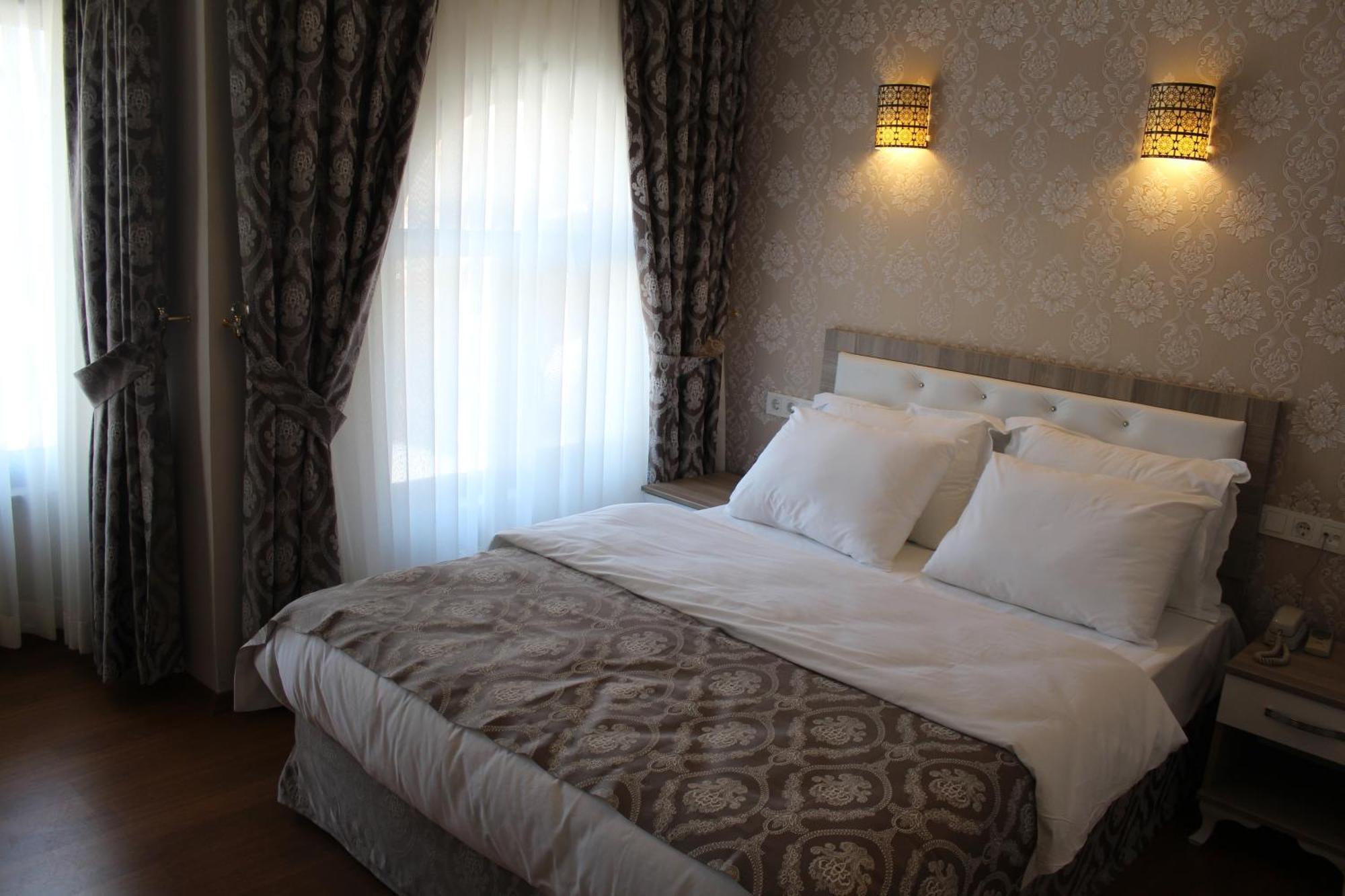 Ararat Hotel Istanbul Bagian luar foto