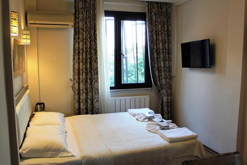 Ararat Hotel Istanbul Bagian luar foto