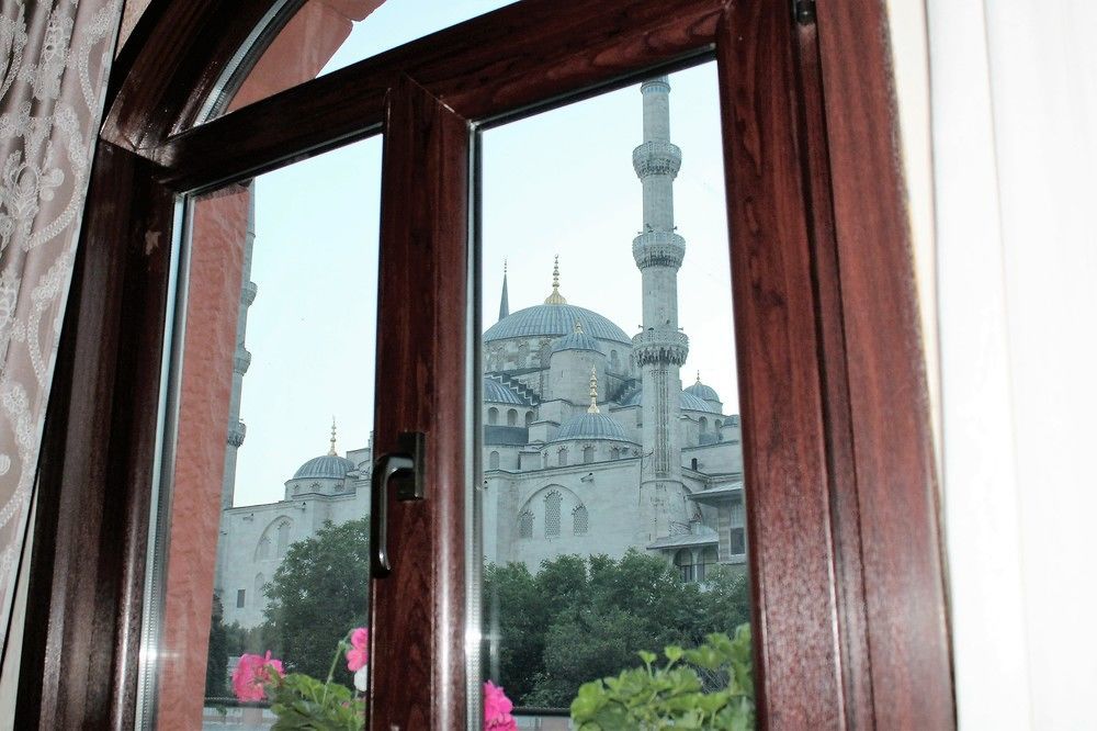 Ararat Hotel Istanbul Bagian luar foto