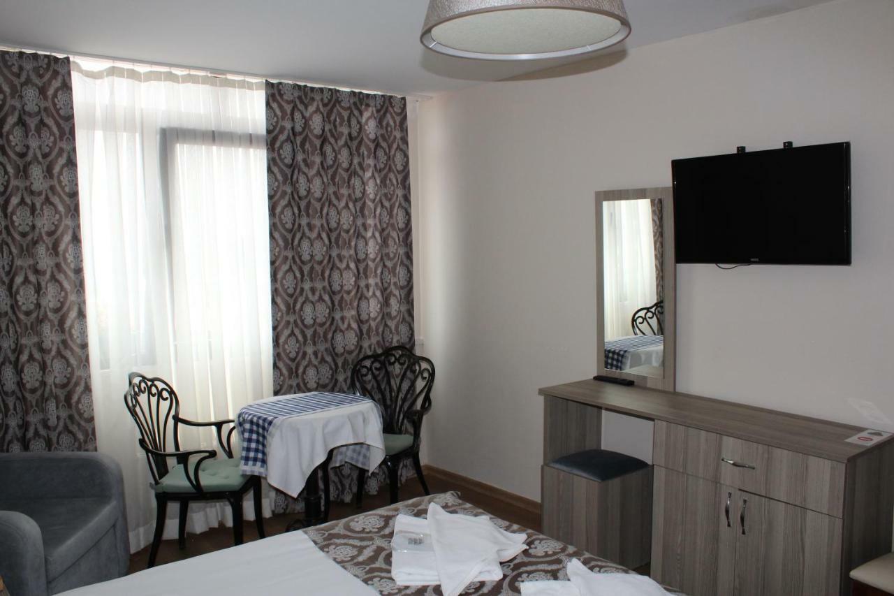 Ararat Hotel Istanbul Bagian luar foto